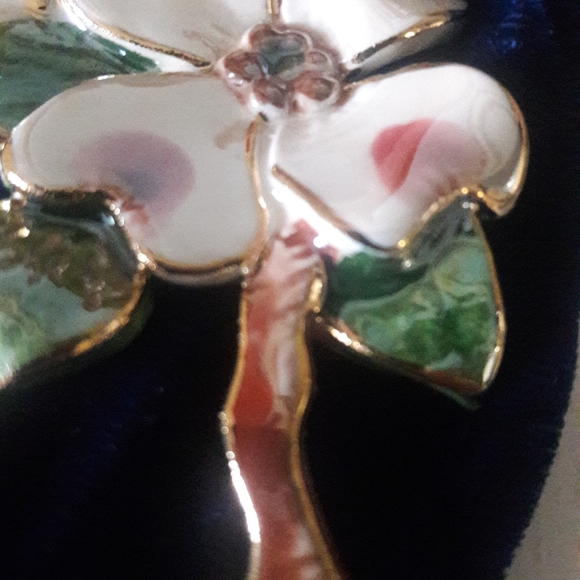 STUNNING, UNWORN "EXCLAYMATIONS, 22 K TRIM BROOCH! - Picture 13 of 13